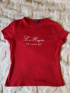 Harper & Ivy Red 'Los Angeles 1987' Ribbed Tee- slightly cropped